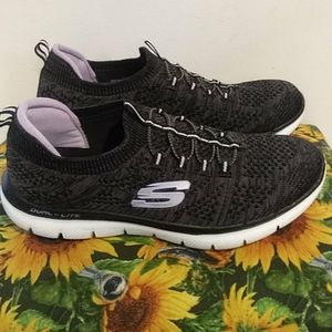 Skechers sneakers